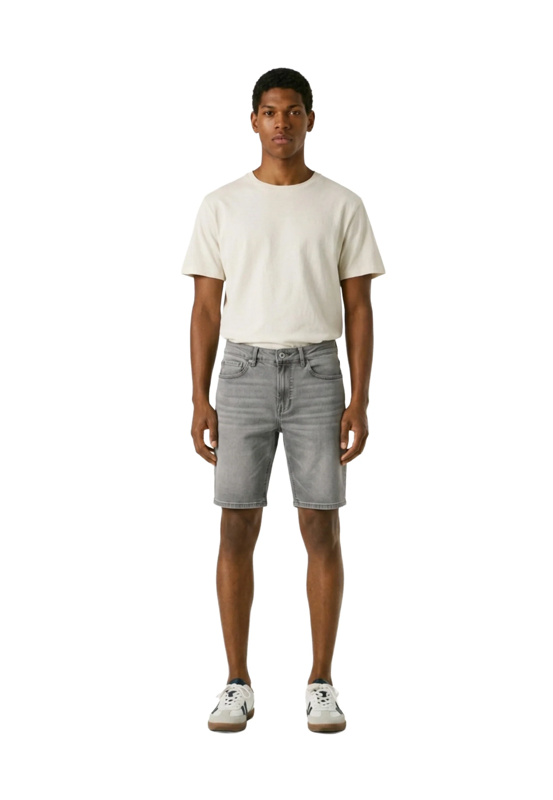 Pepe Jeans Straight Short Cash Bermuda Uomo | PM80000388VA - Image 2