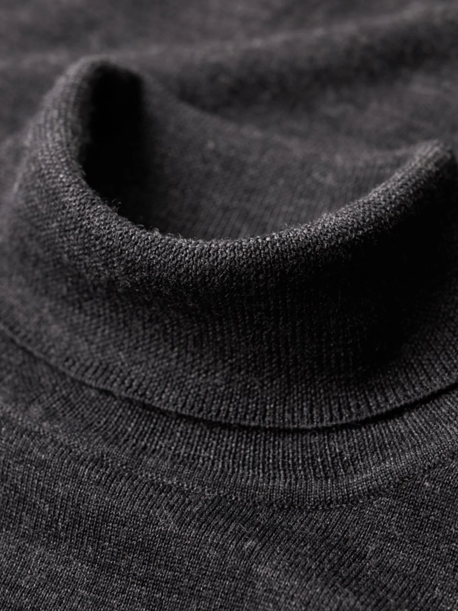 Superdry Maglia A Collo Alto Uomo | M6110516A - Image 8